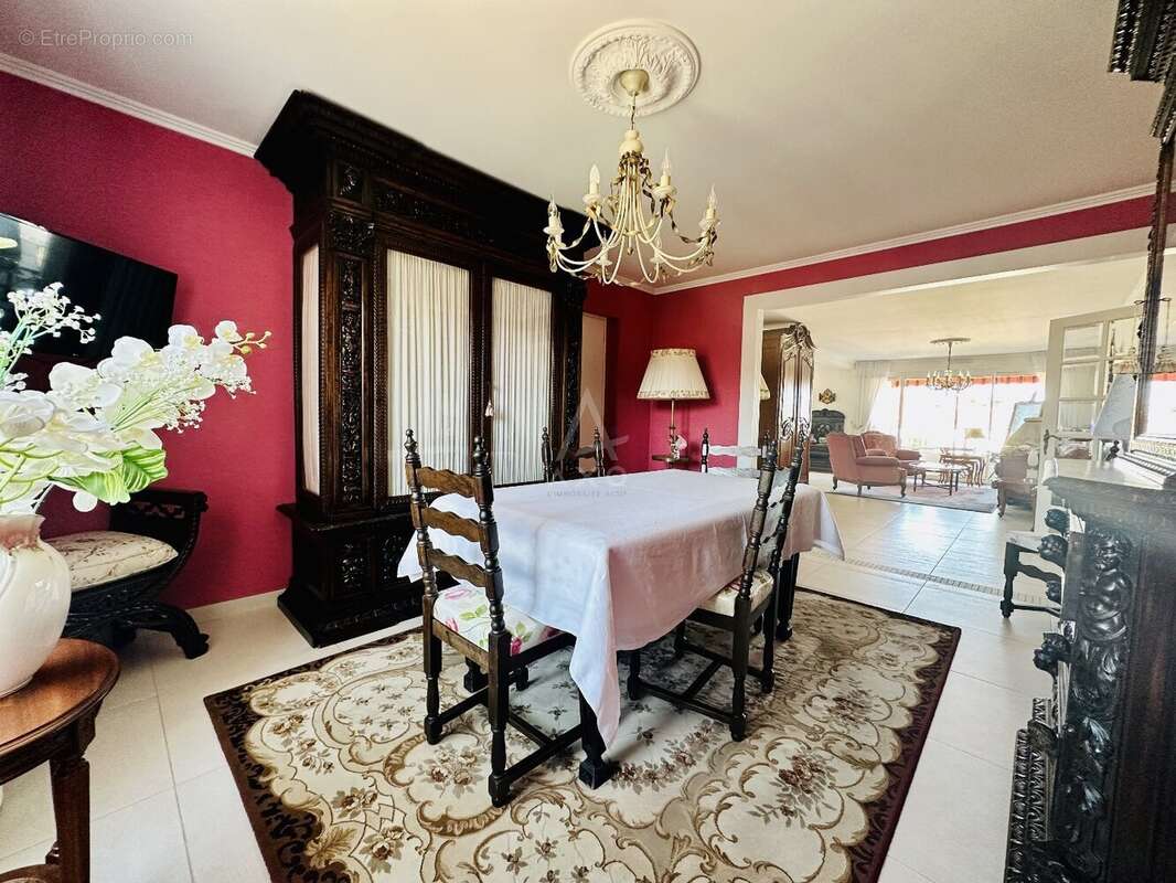 Appartement à HYERES