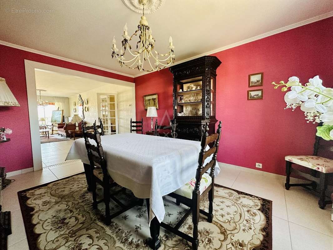 Appartement à HYERES