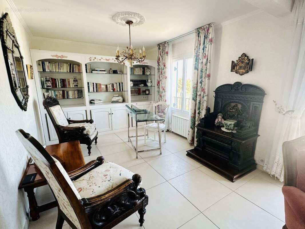 Appartement à HYERES