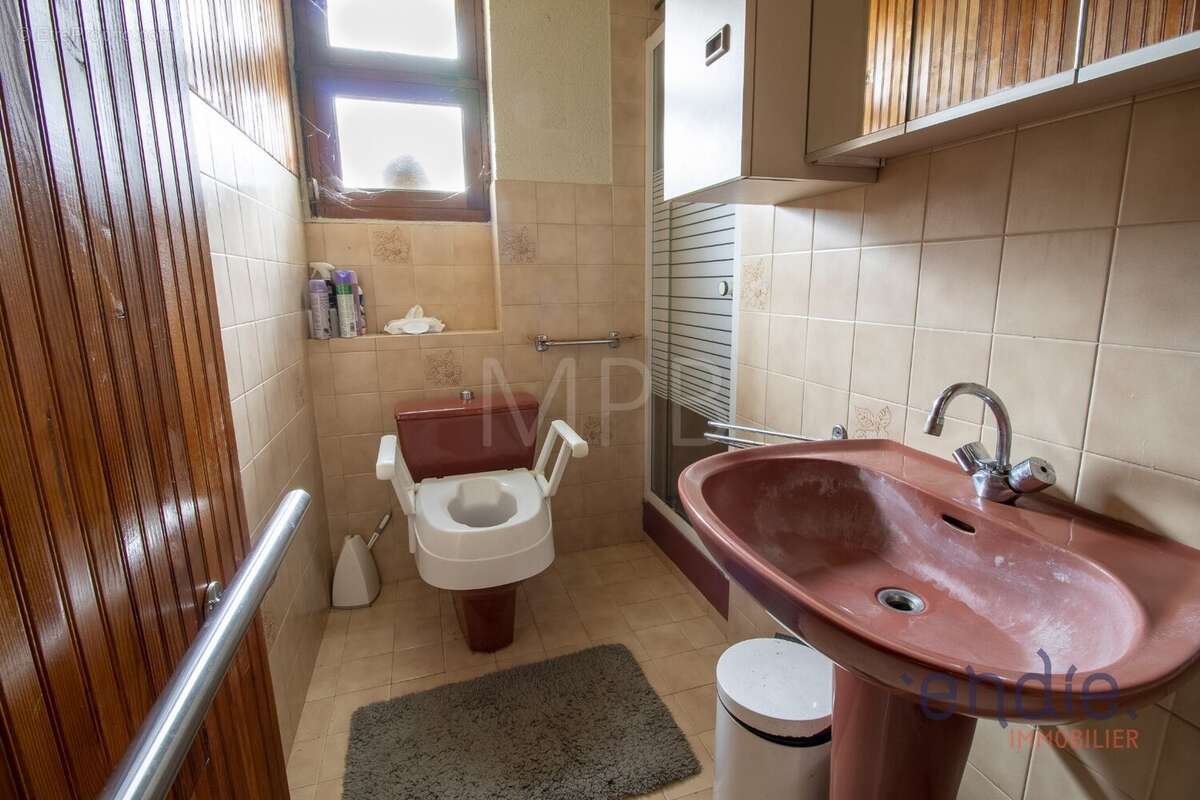 Maison à BOURBERAIN