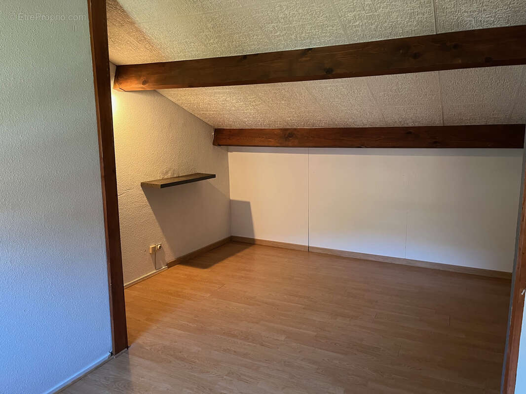 Maison à SAINT-VALLIER-DE-THIEY