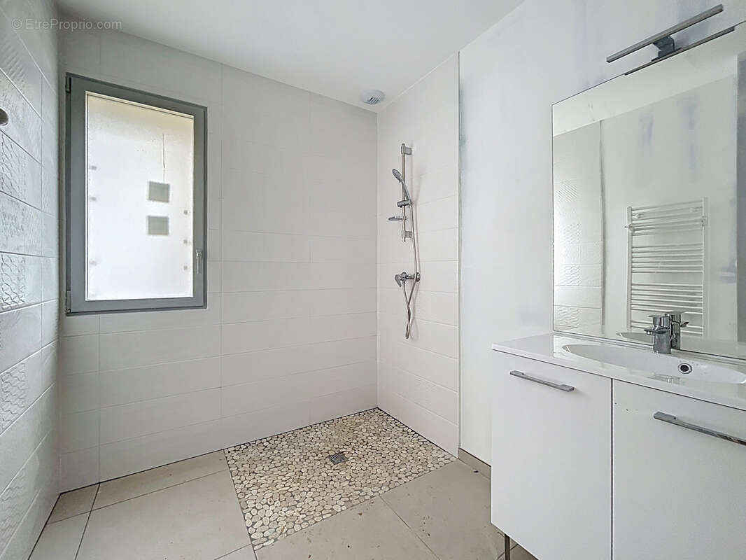 Maison à SAINT-TRIVIER-SUR-MOIGNANS