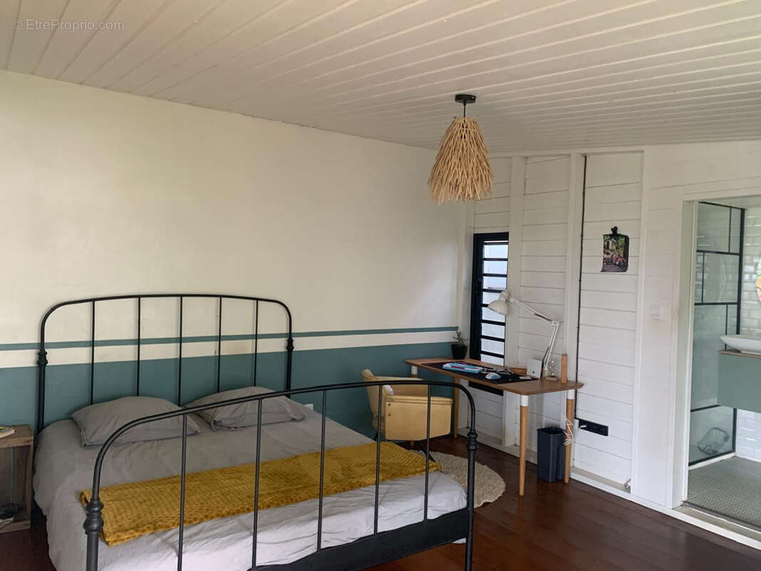 Maison à PETITE-ILE