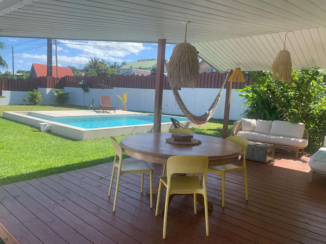 Maison à PETITE-ILE