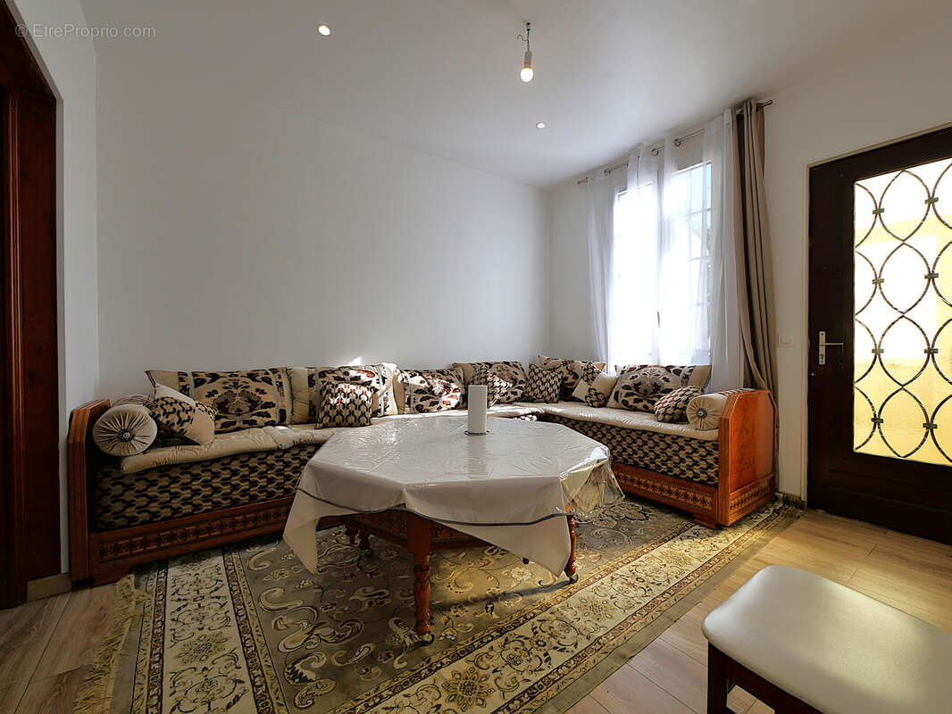 Maison à LE BLANC-MESNIL