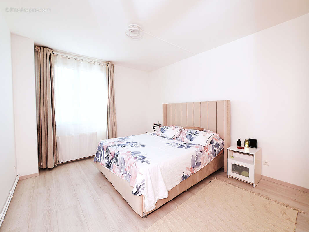 Appartement à LE BLANC-MESNIL