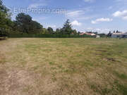 Terrain à BARRY-D'ISLEMADE