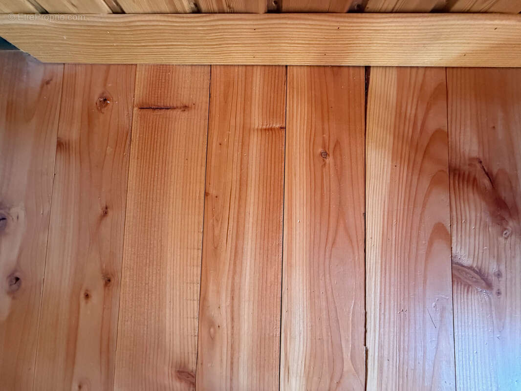 Maison à GOUTTIERES