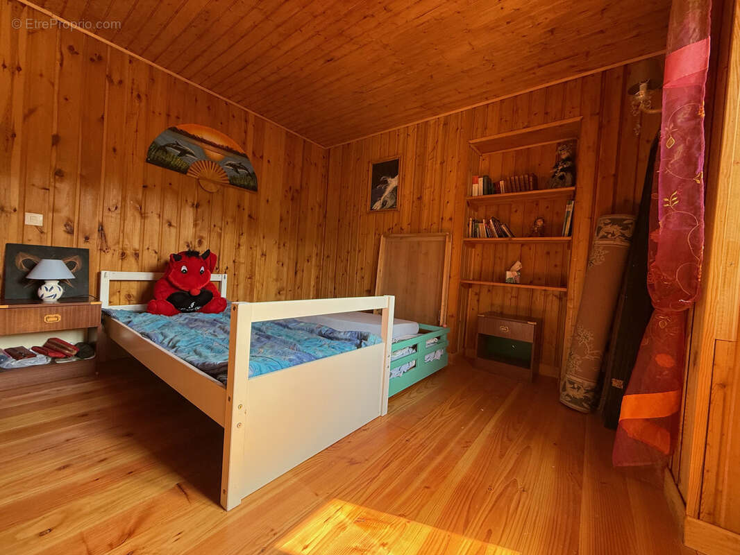 Maison à GOUTTIERES