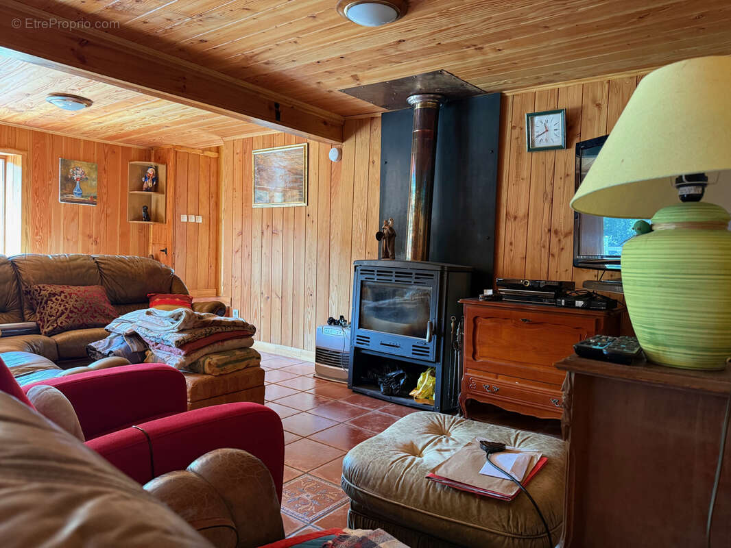 Maison à GOUTTIERES