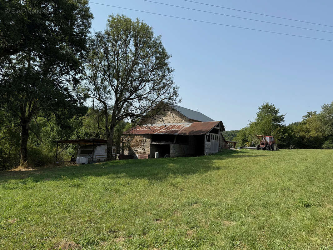 Maison à GOUTTIERES