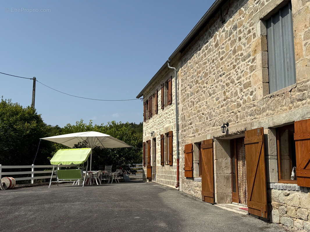 Maison à GOUTTIERES