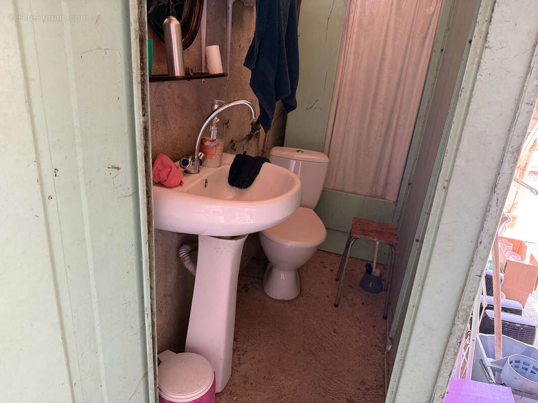 Maison à GOUTTIERES