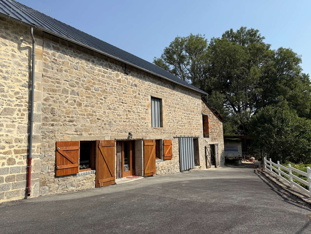 Maison à GOUTTIERES