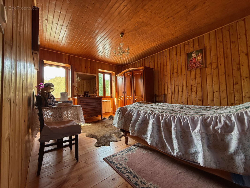 Maison à GOUTTIERES