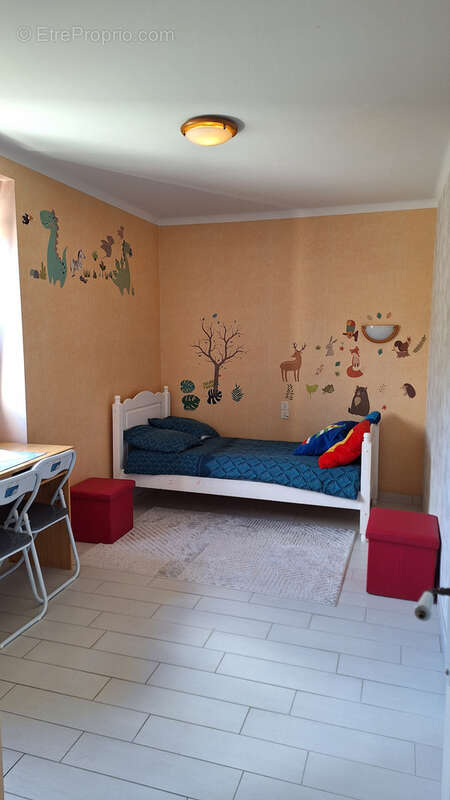 Maison à SAINT-JULIEN-DE-CONCELLES