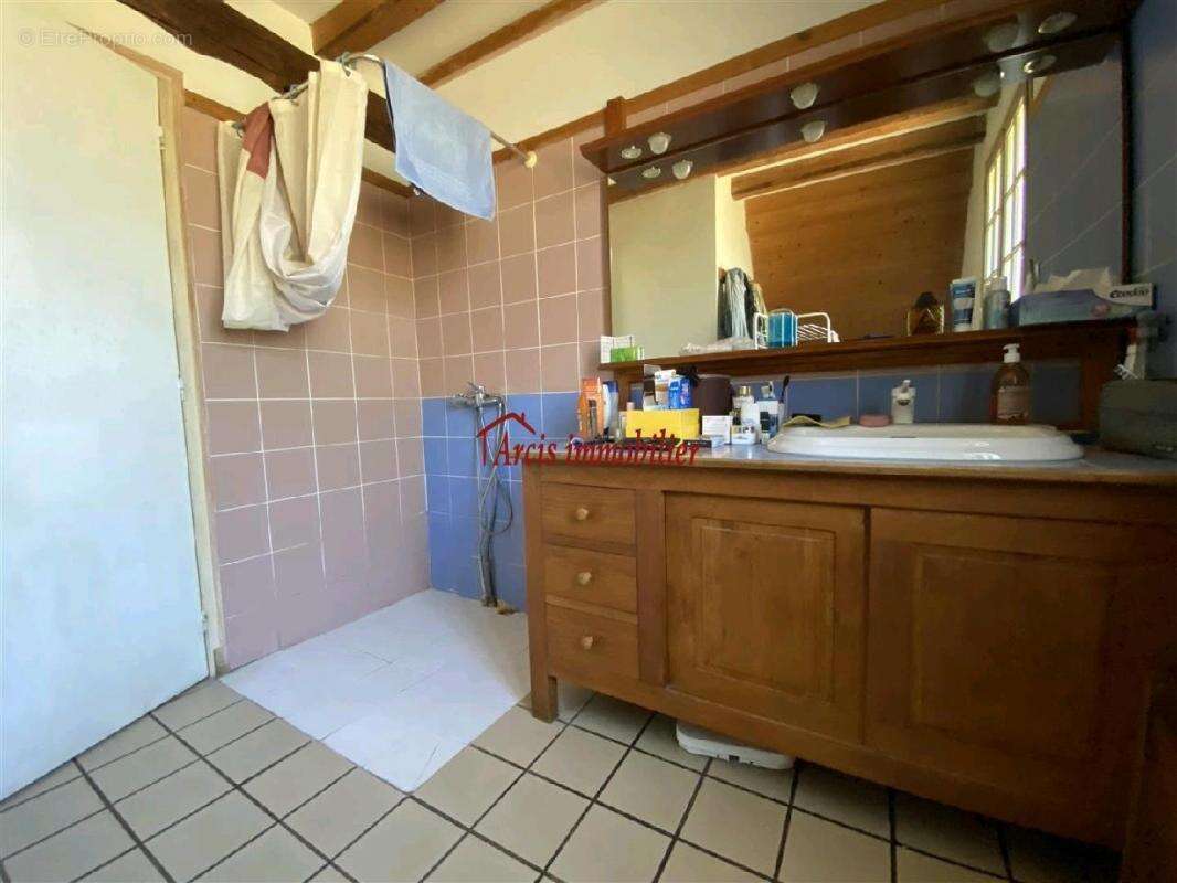 Maison à MERY-SUR-SEINE