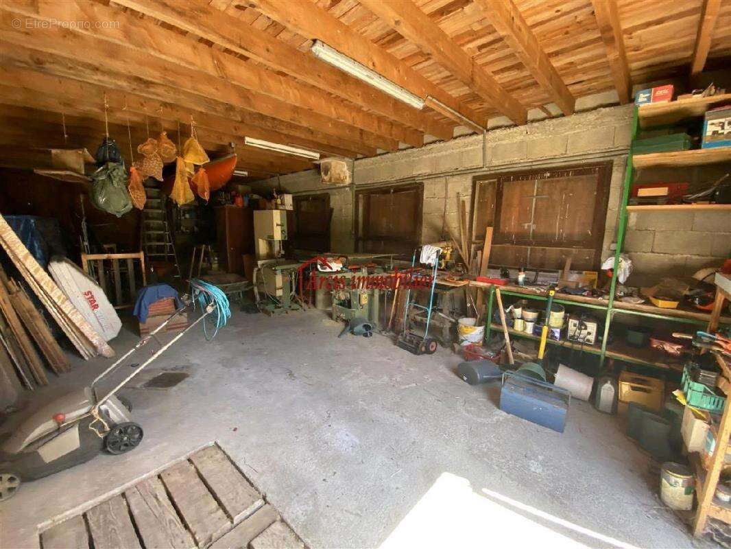 Maison à MERY-SUR-SEINE