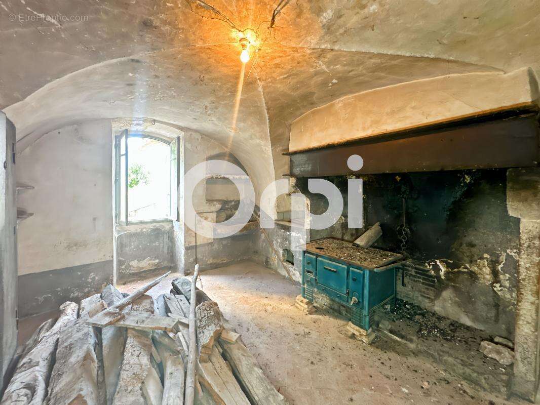 Maison à VALLON-PONT-D&#039;ARC