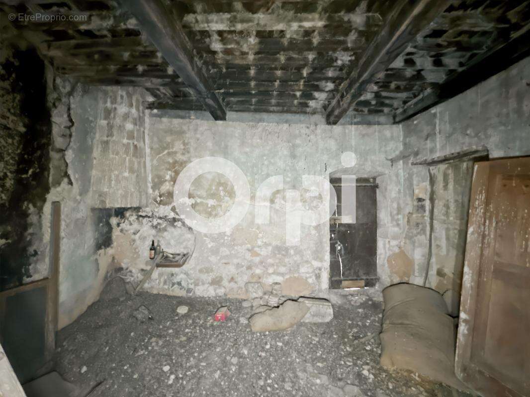 Maison à VALLON-PONT-D&#039;ARC