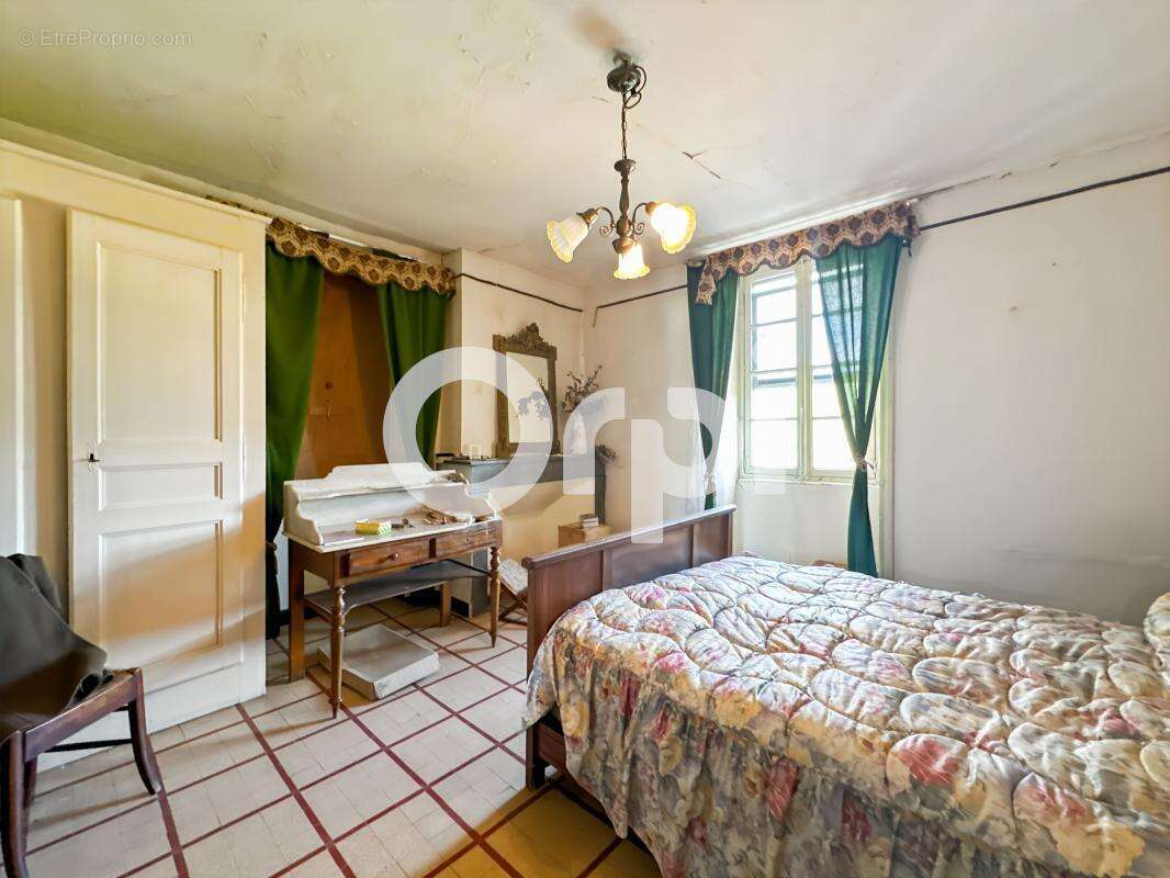 Maison à VALLON-PONT-D&#039;ARC