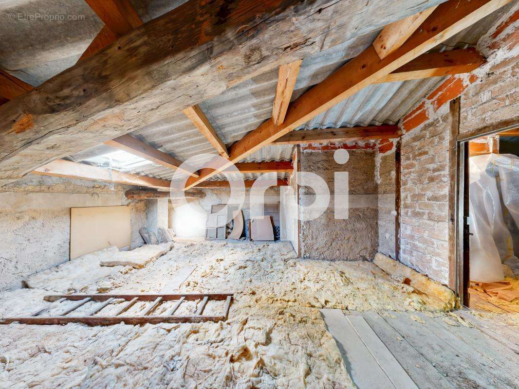 Maison à VALLON-PONT-D&#039;ARC