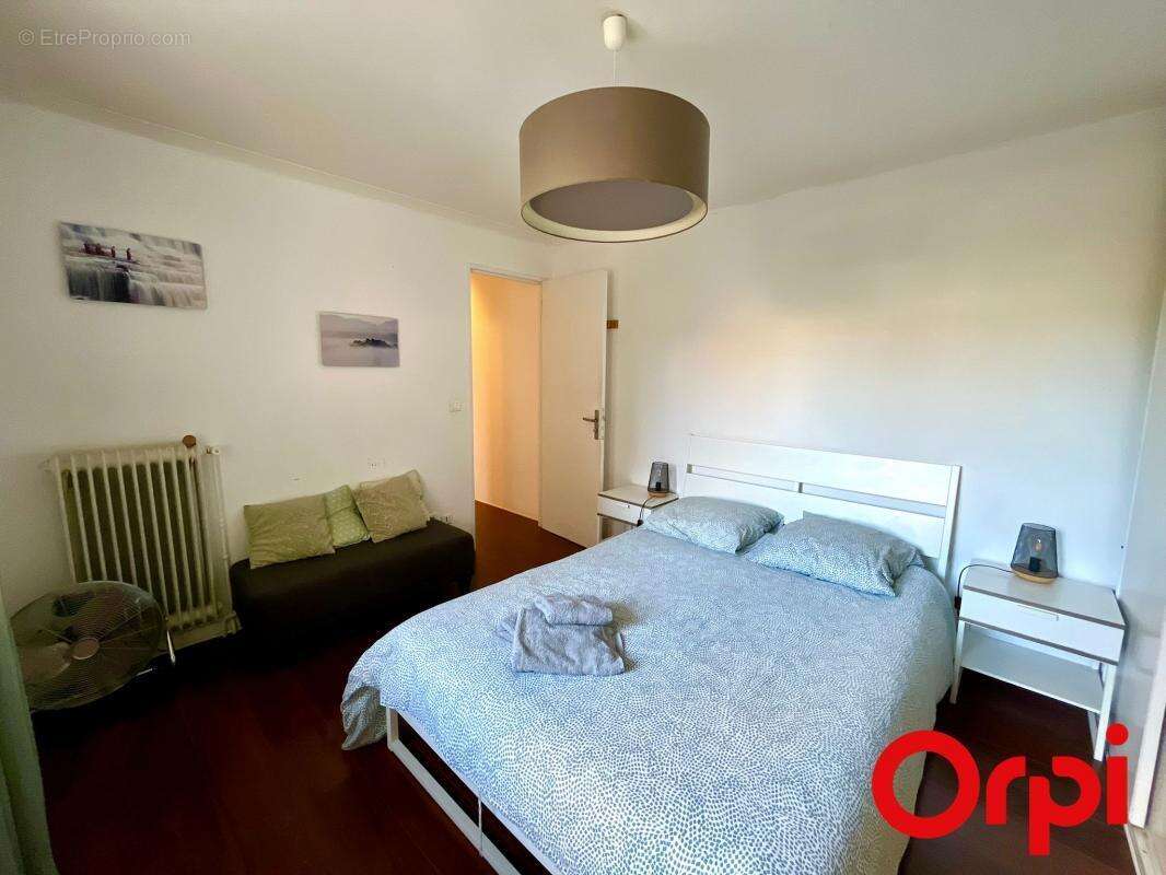 Appartement à MARSEILLE-7E