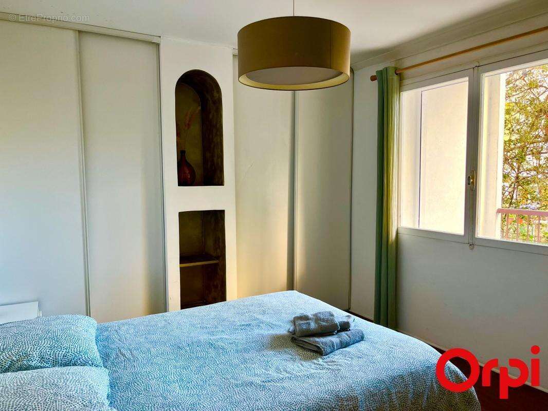 Appartement à MARSEILLE-7E