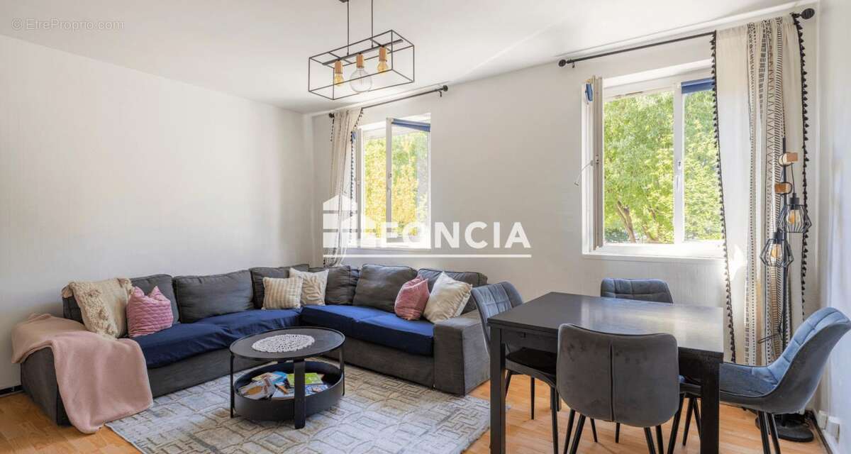 Appartement à MARSEILLE-9E