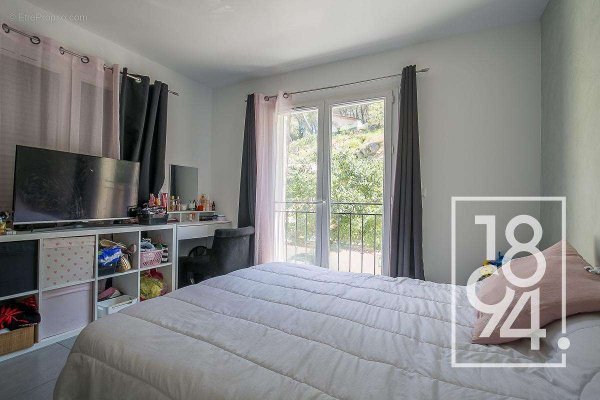 Maison à MARSEILLE-11E