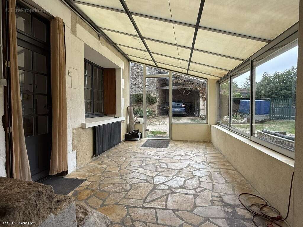 Maison à VILLEFAGNAN