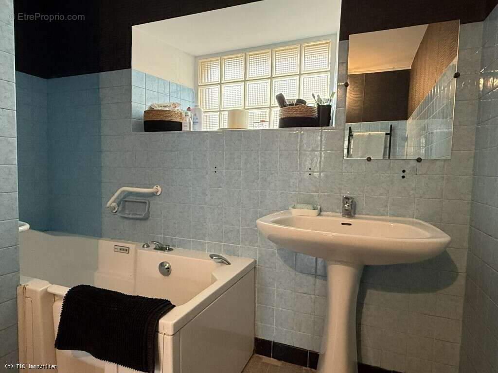 Maison à VILLEFAGNAN