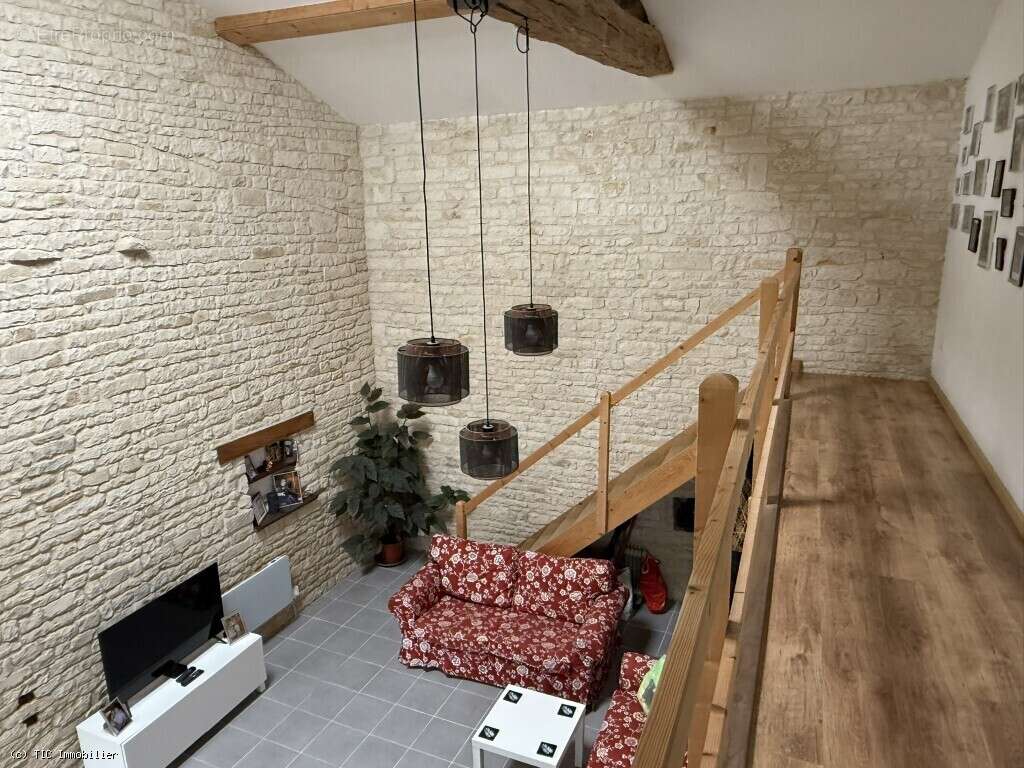 Maison à VILLEFAGNAN