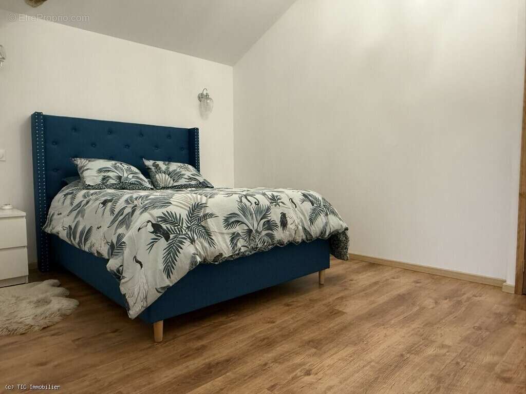 Maison à VILLEFAGNAN