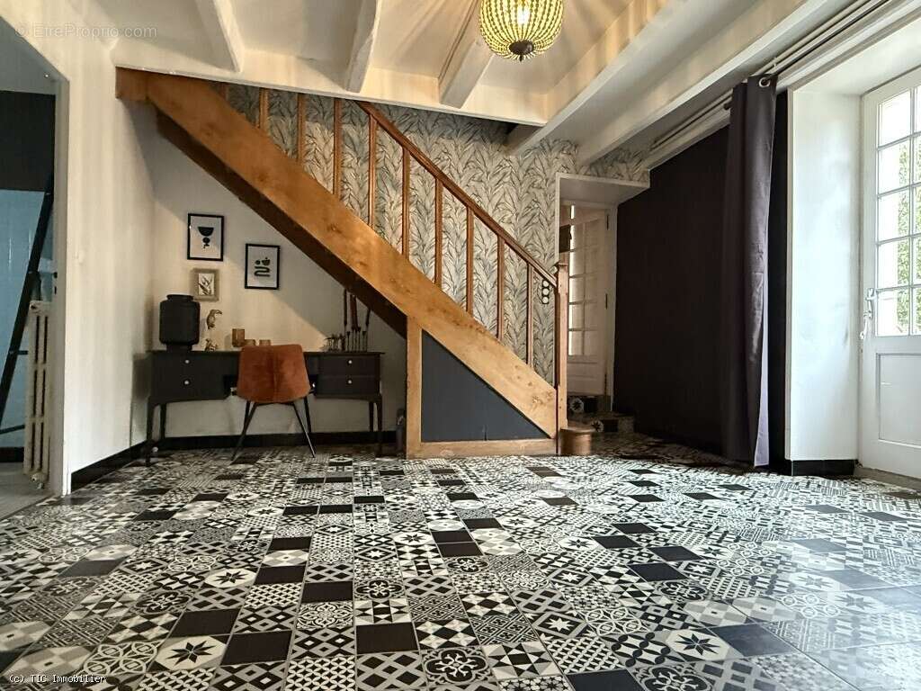 Maison à VILLEFAGNAN