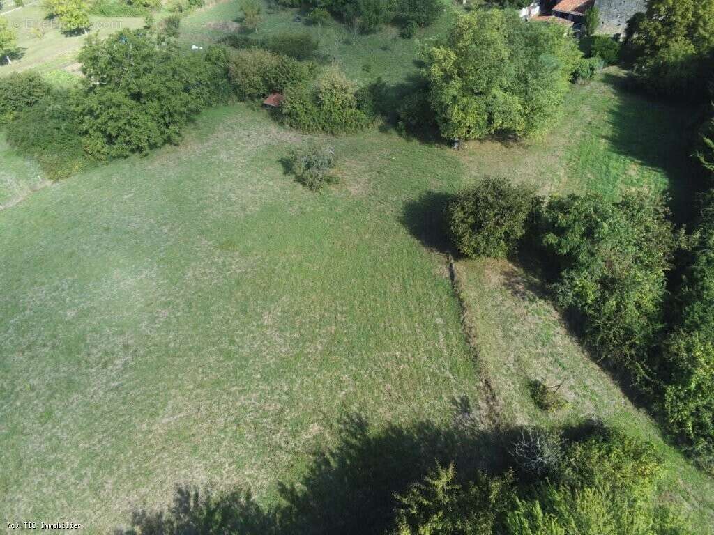 Maison à VILLEFAGNAN