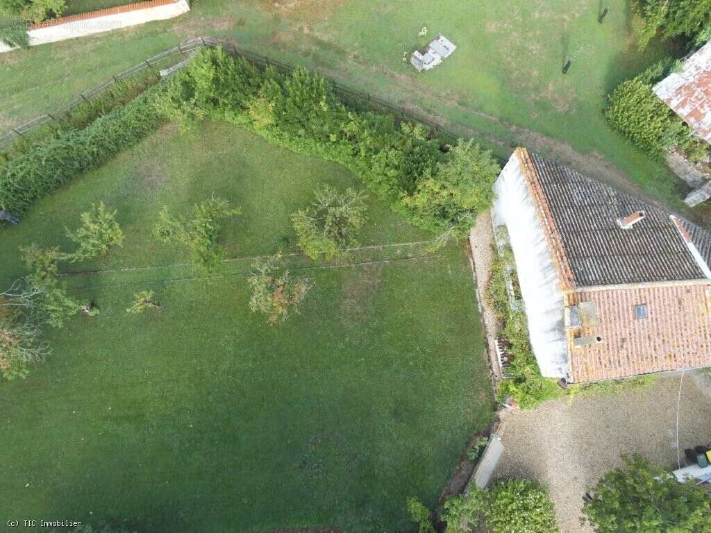 Maison à VILLEFAGNAN