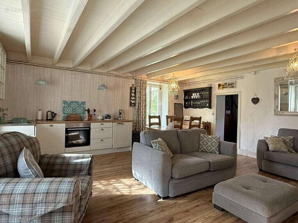 Maison à VILLEFAGNAN