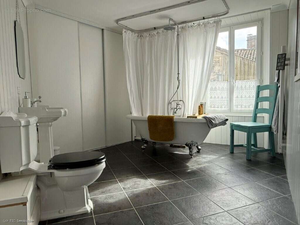 Maison à VILLEFAGNAN