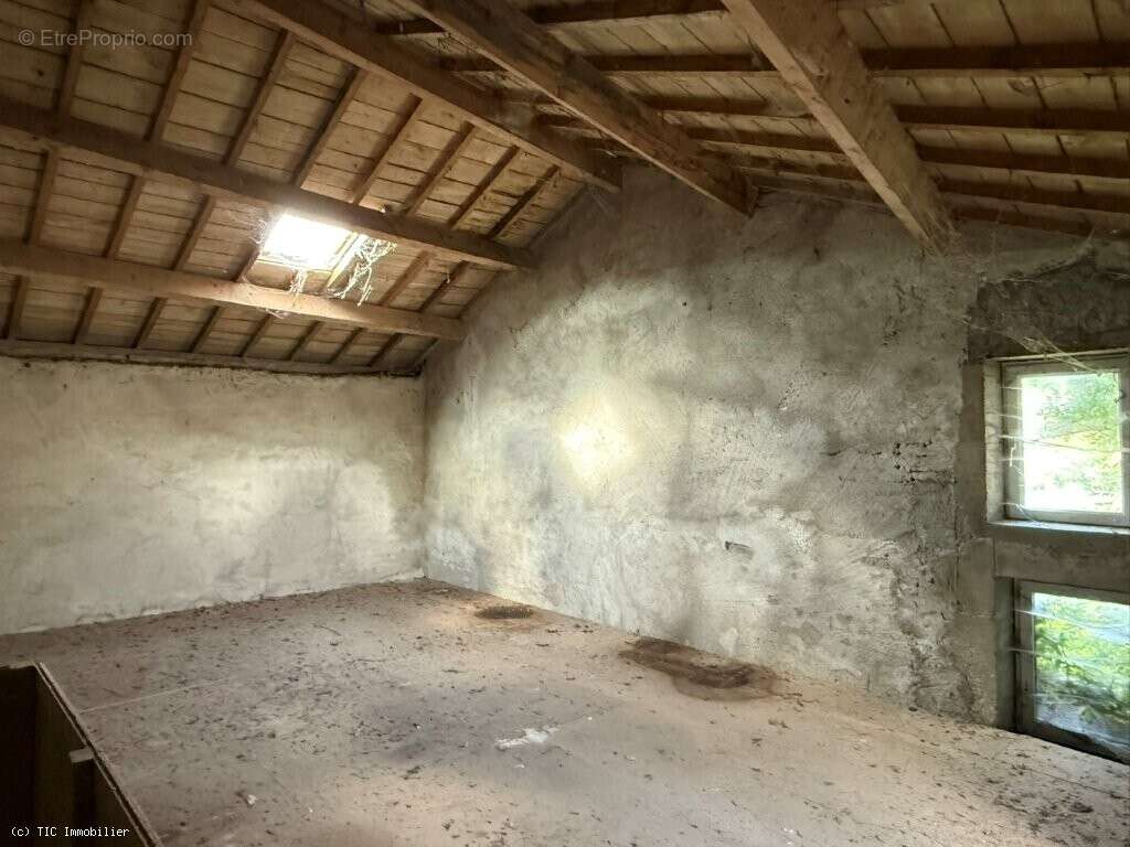 Maison à VILLEFAGNAN