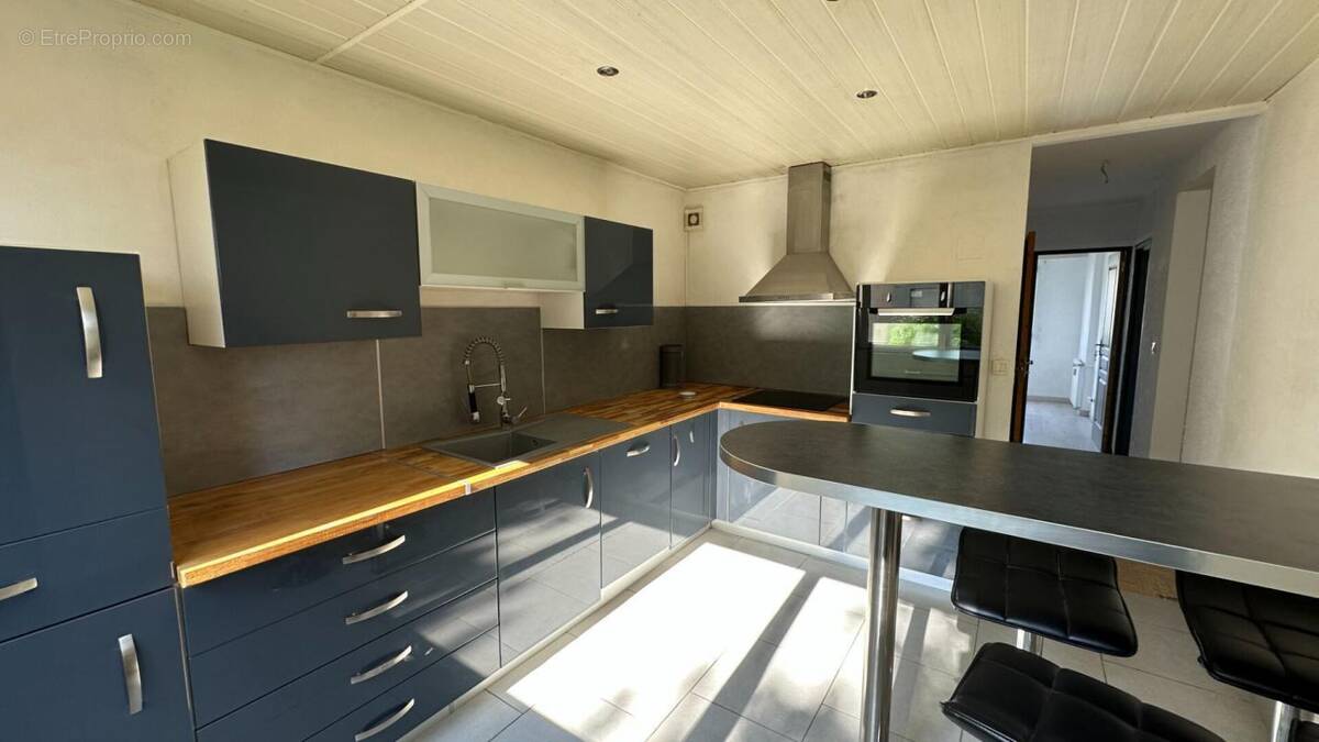 Appartement à L&#039;ISLE-SUR-LE-DOUBS