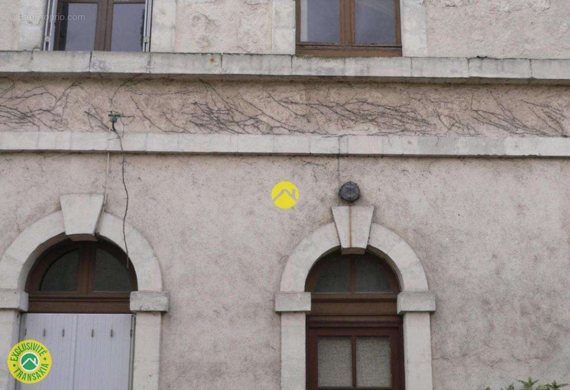 Maison à TOURNON-SAINT-MARTIN