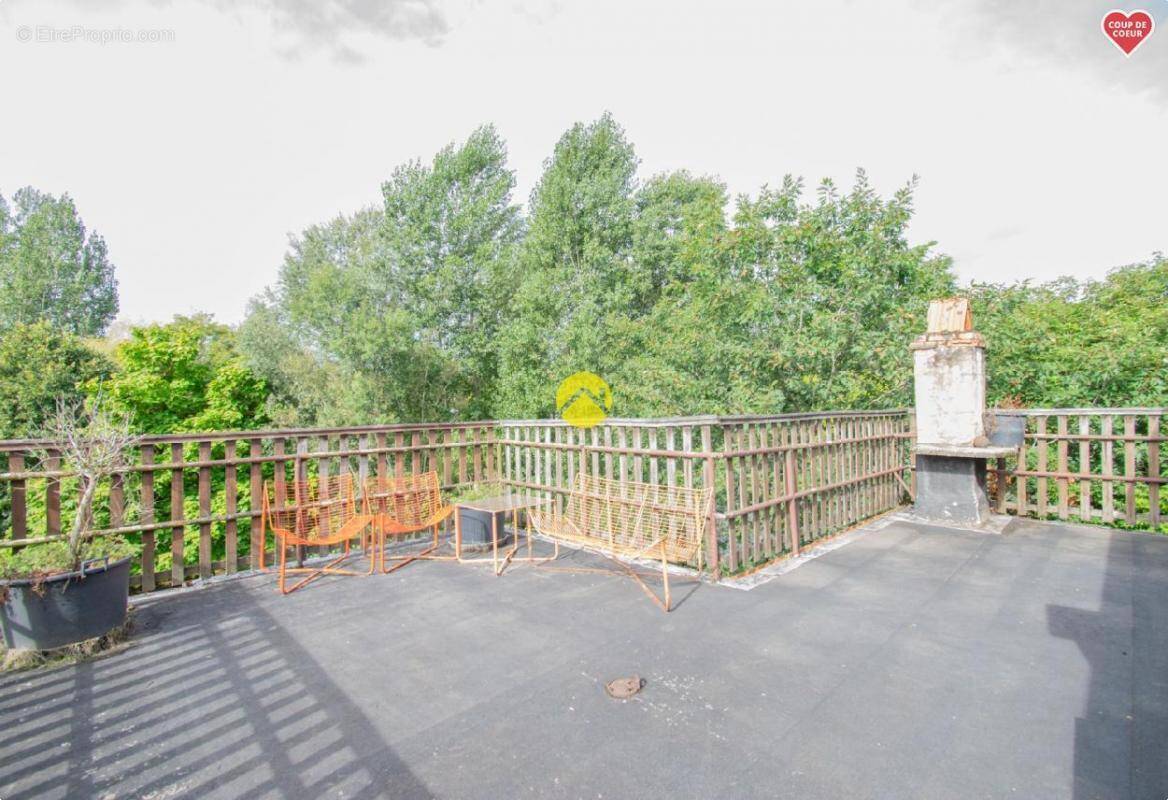 Appartement à LE BUGUE