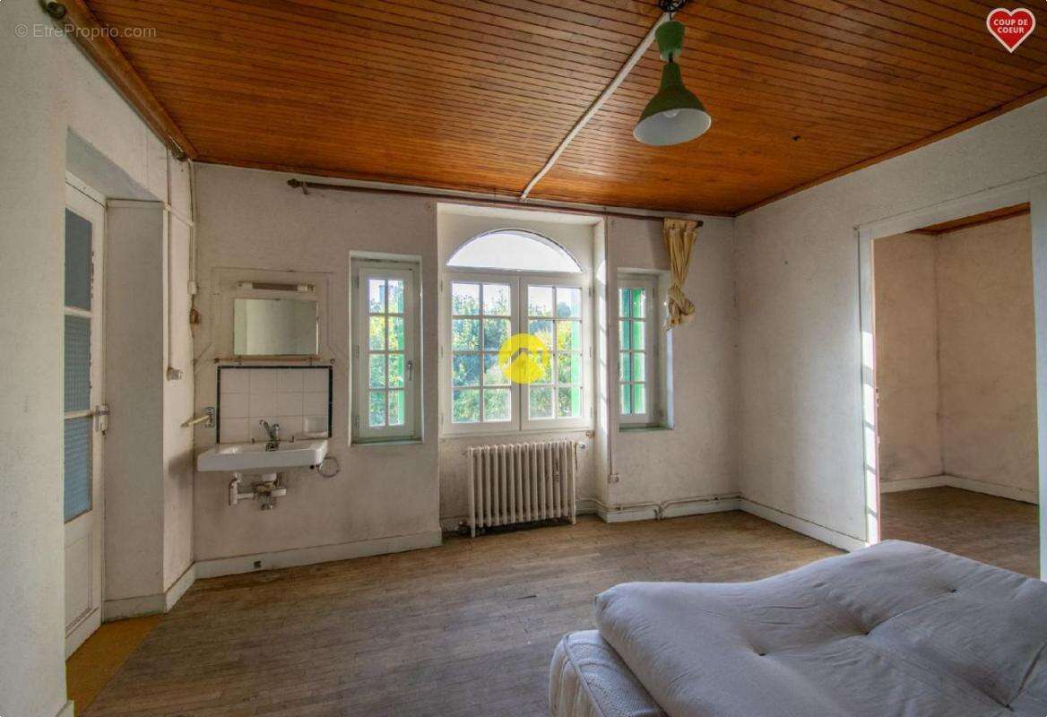 Appartement à LE BUGUE