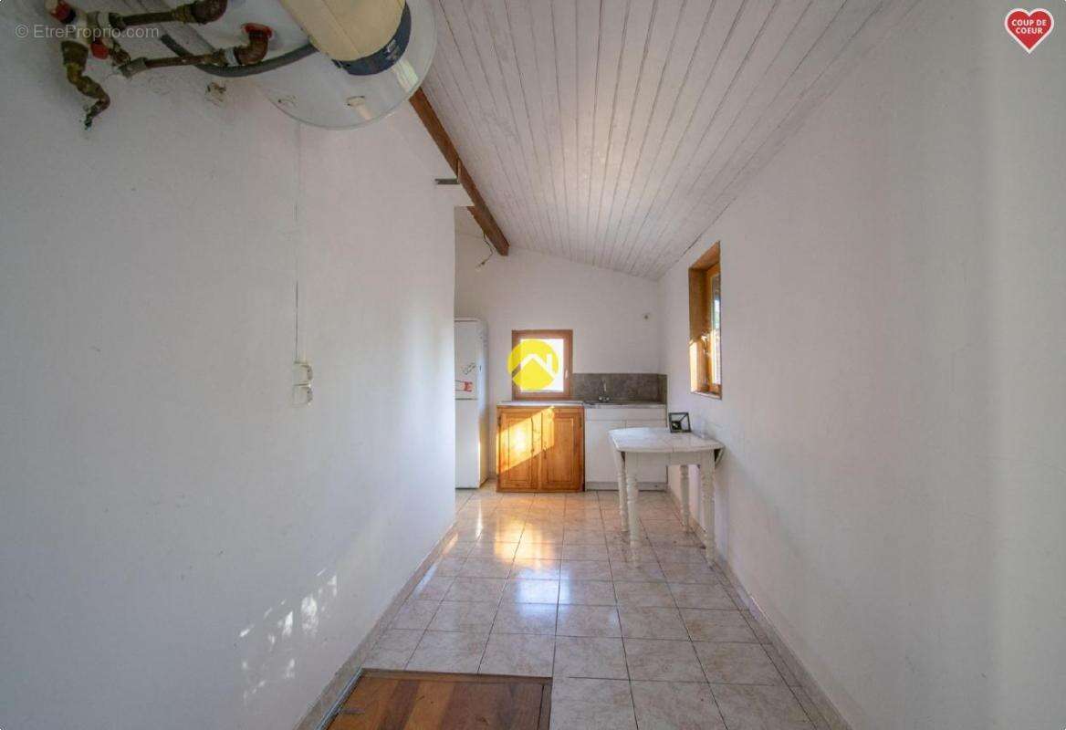 Appartement à LE BUGUE