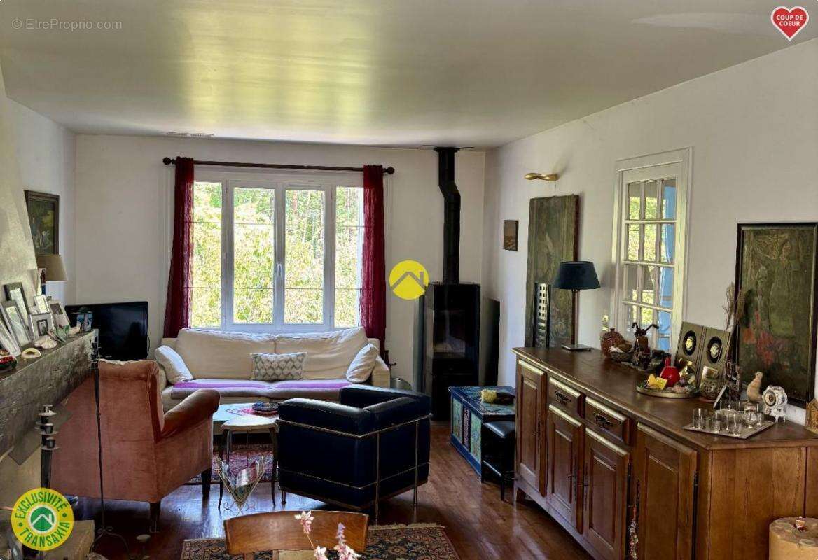 Maison à SAINTE-ALVERE