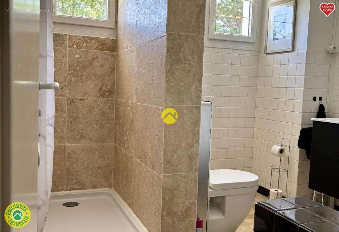 Maison à SAINTE-ALVERE