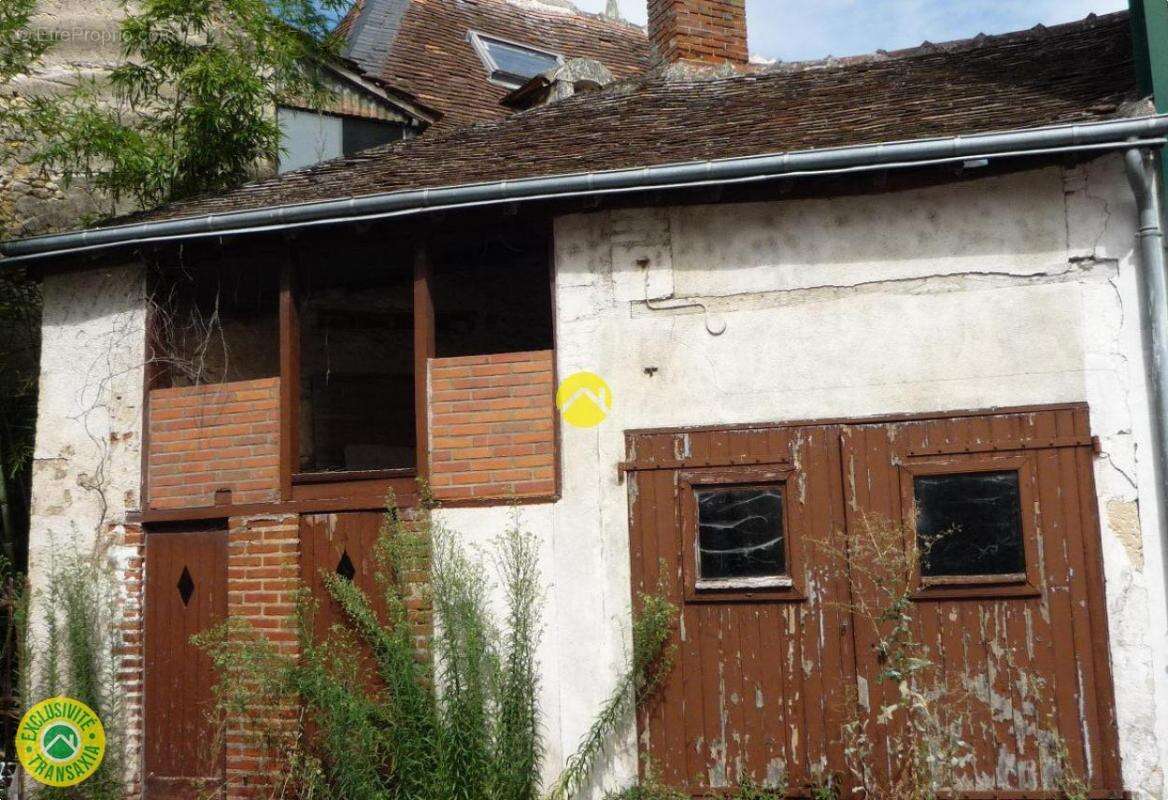 Maison à TOURNON-SAINT-MARTIN