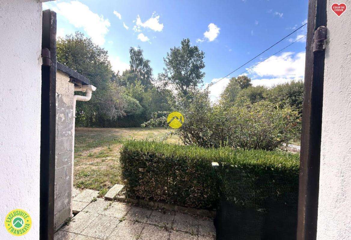 Maison à MOURIOUX-VIEILLEVILLE