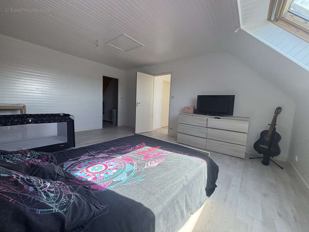 Maison à PLOUGUERNEAU